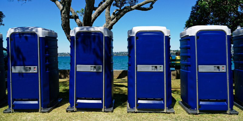 Thinking About Porta Potty Rentals? Here are Five Things You Should Know.